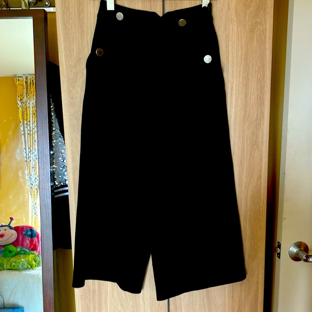 Black wide leg pants